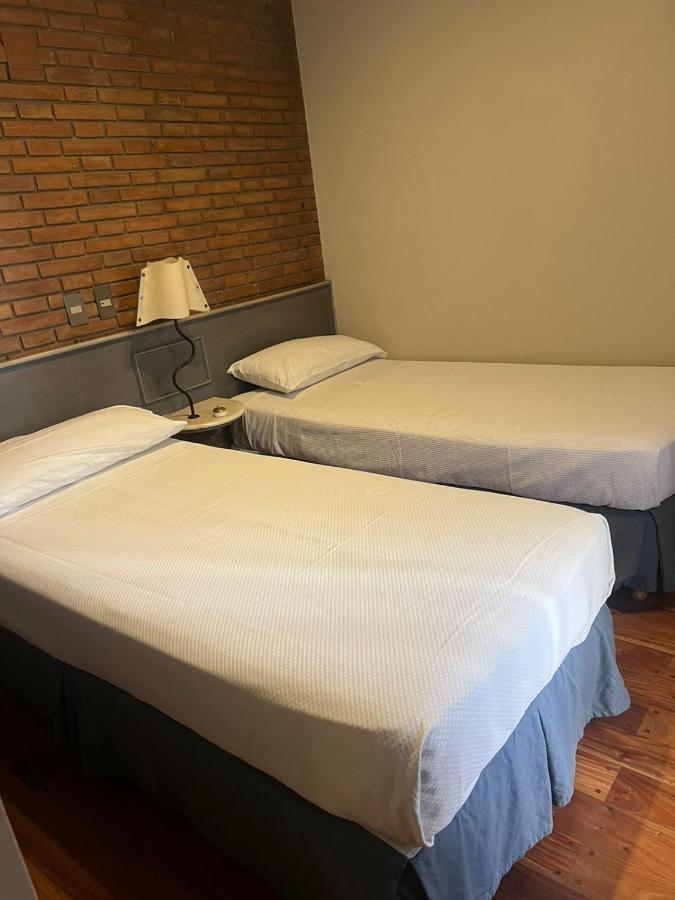 Departamento céntrico Mendoza-Reina Victoria Appartamento Esterno foto