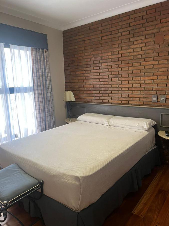 Departamento céntrico Mendoza-Reina Victoria Appartamento Esterno foto