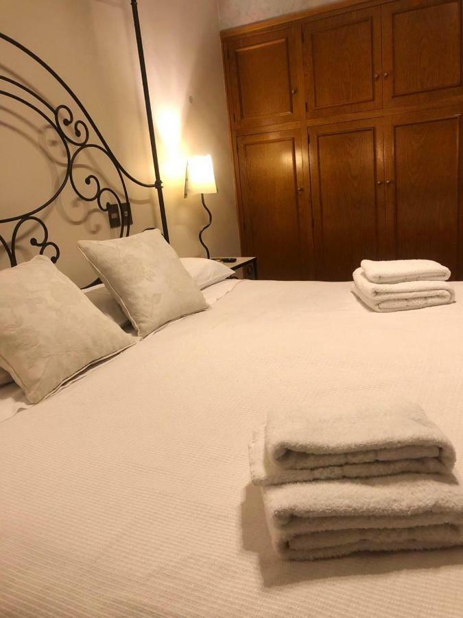 Departamento céntrico Mendoza-Reina Victoria Appartamento Esterno foto